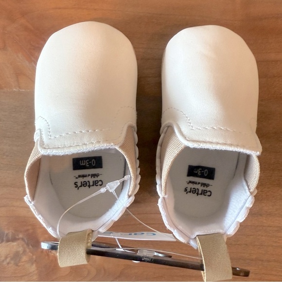 NWT Carters infant cream/ tan faux leather soft shoes size 0-3 months - Picture 5 of 7